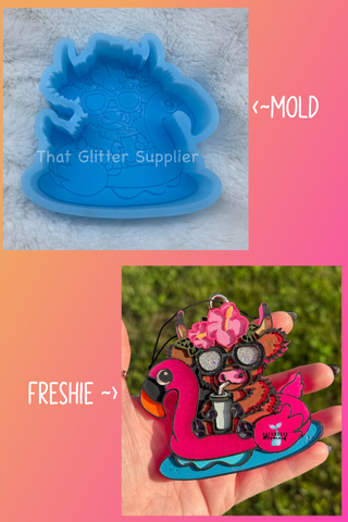 Boujee Highland Cow Freshie Mold