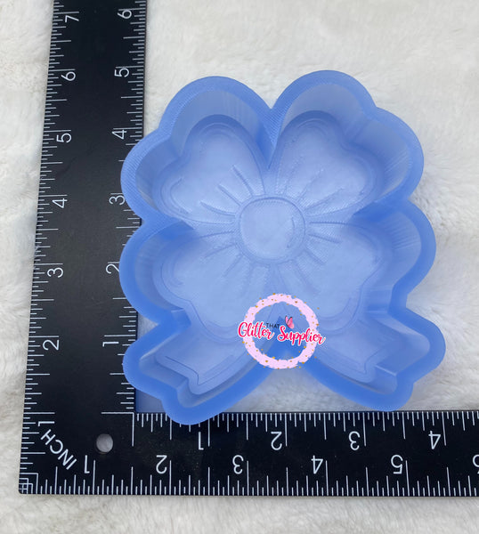 Shamrock Bow Freshie Mold